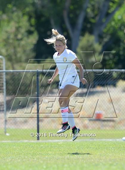 Thumbnail 3 in Douglas @ Bishop Manogue photogallery.