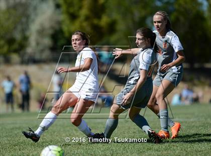 Thumbnail 3 in Douglas @ Bishop Manogue photogallery.