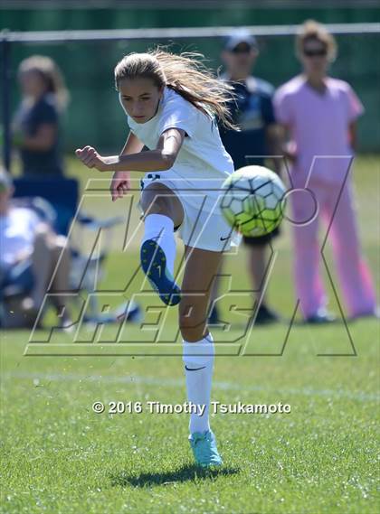 Thumbnail 1 in Douglas @ Bishop Manogue photogallery.