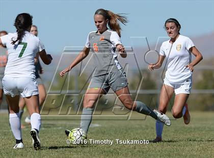 Thumbnail 3 in Douglas @ Bishop Manogue photogallery.