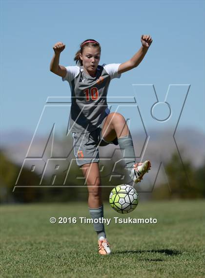 Thumbnail 2 in Douglas @ Bishop Manogue photogallery.
