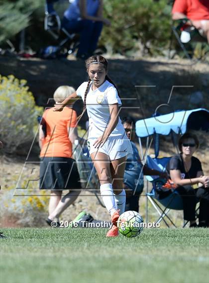Thumbnail 3 in Douglas @ Bishop Manogue photogallery.