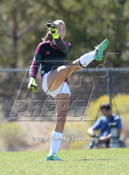 Thumbnail 1 in Douglas @ Bishop Manogue photogallery.