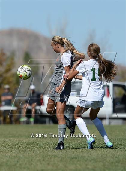 Thumbnail 2 in Douglas @ Bishop Manogue photogallery.