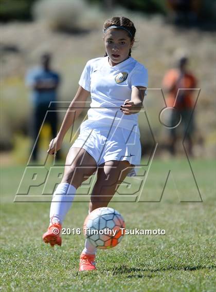 Thumbnail 2 in Douglas @ Bishop Manogue photogallery.
