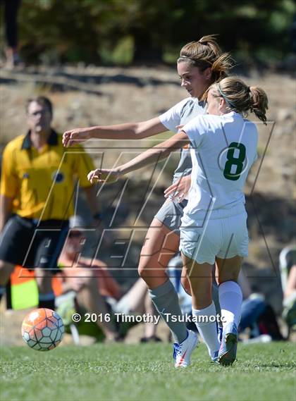 Thumbnail 1 in Douglas @ Bishop Manogue photogallery.