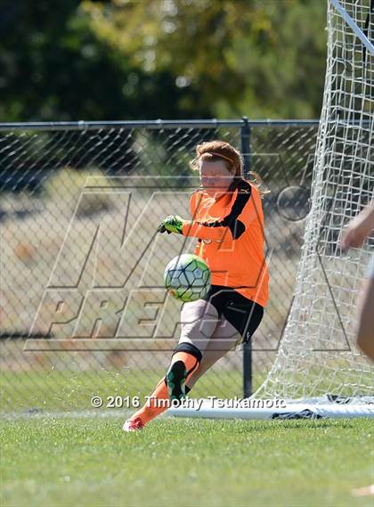Thumbnail 2 in Douglas @ Bishop Manogue photogallery.