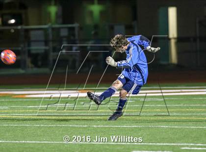 Thumbnail 1 in Gilbert vs. Desert Vista (AIA D1 Semifinal)  photogallery.