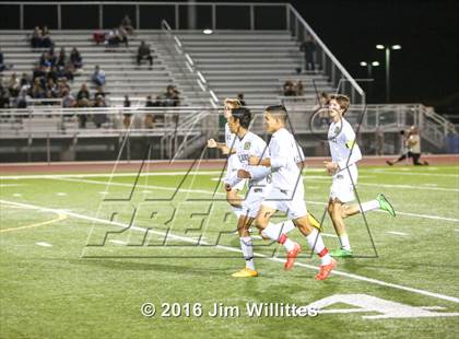 Thumbnail 2 in Gilbert vs. Desert Vista (AIA D1 Semifinal)  photogallery.