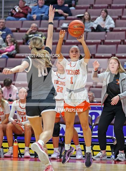 Thumbnail 2 in Perkiomen Valley vs. Upper St. Clair (PIAA 6A Championship) photogallery.