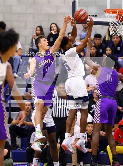 Thumbnail 1 in Sierra Canyon vs. St. Augustine (San Diego Tip-Off Challenge) photogallery.