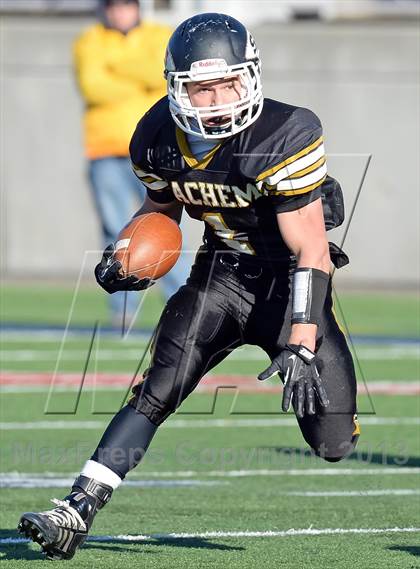 Thumbnail 1 in Sachem North vs. William Floyd (Section 11 Division I Final) photogallery.