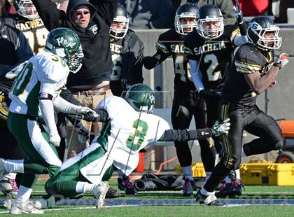 Thumbnail 2 in Sachem North vs. William Floyd (Section 11 Division I Final) photogallery.