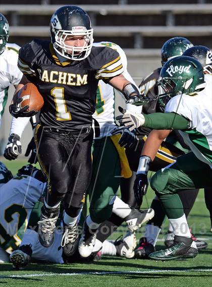 Thumbnail 2 in Sachem North vs. William Floyd (Section 11 Division I Final) photogallery.