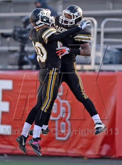 Thumbnail 2 in Sachem North vs. William Floyd (Section 11 Division I Final) photogallery.