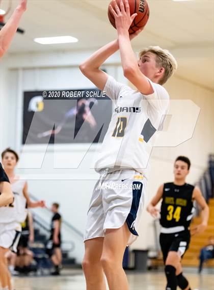 Thumbnail 2 in Del Oro @ Oak Ridge photogallery.