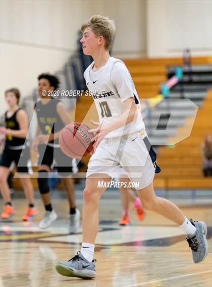 Thumbnail 2 in Del Oro @ Oak Ridge photogallery.