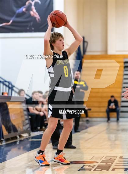 Thumbnail 1 in Del Oro @ Oak Ridge photogallery.