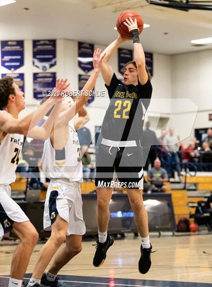 Thumbnail 3 in Del Oro @ Oak Ridge photogallery.