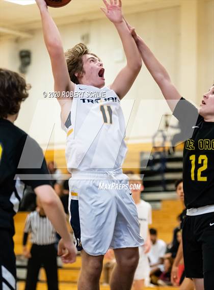 Thumbnail 1 in Del Oro @ Oak Ridge photogallery.