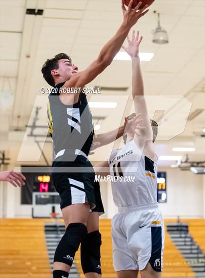 Thumbnail 1 in Del Oro @ Oak Ridge photogallery.
