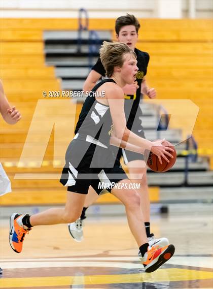 Thumbnail 2 in Del Oro @ Oak Ridge photogallery.