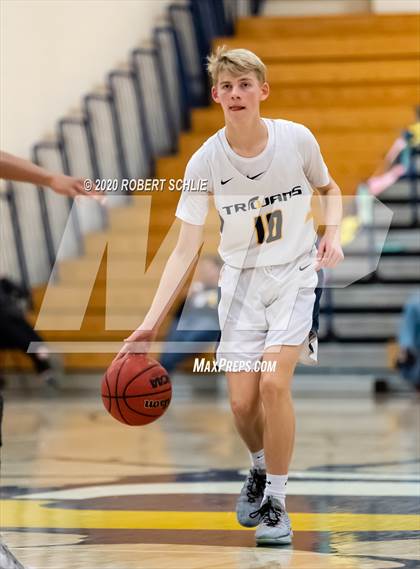 Thumbnail 2 in Del Oro @ Oak Ridge photogallery.