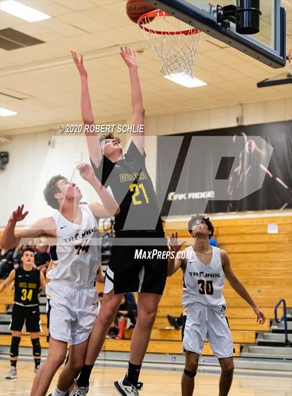 Thumbnail 2 in Del Oro @ Oak Ridge photogallery.