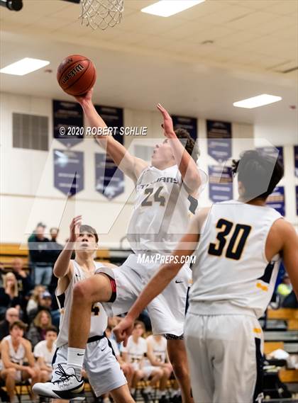 Thumbnail 2 in Del Oro @ Oak Ridge photogallery.