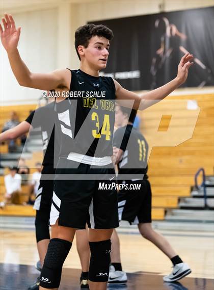 Thumbnail 1 in Del Oro @ Oak Ridge photogallery.
