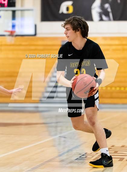 Thumbnail 2 in Del Oro @ Oak Ridge photogallery.