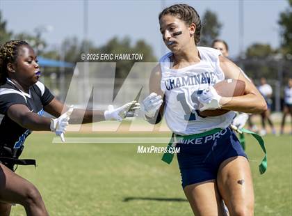 Thumbnail 1 in Chaminade@Windward photogallery.