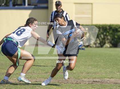 Thumbnail 1 in Chaminade@Windward photogallery.