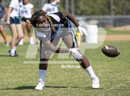 Thumbnail 3 in Chaminade@Windward photogallery.
