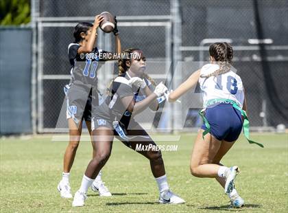 Thumbnail 2 in Chaminade@Windward photogallery.