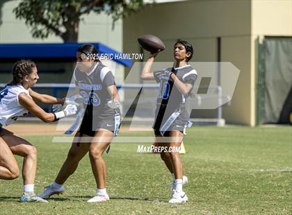 Thumbnail 2 in Chaminade@Windward photogallery.