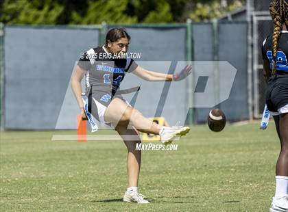 Thumbnail 2 in Chaminade@Windward photogallery.