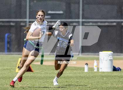 Thumbnail 1 in Chaminade@Windward photogallery.