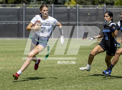Thumbnail 1 in Chaminade@Windward photogallery.