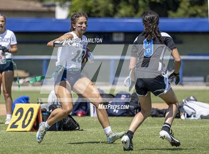 Thumbnail 1 in Chaminade@Windward photogallery.