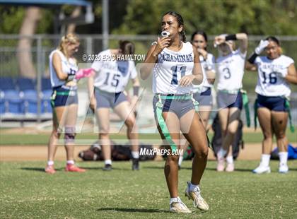 Thumbnail 1 in Chaminade@Windward photogallery.