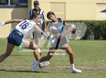 Thumbnail 2 in Chaminade@Windward photogallery.