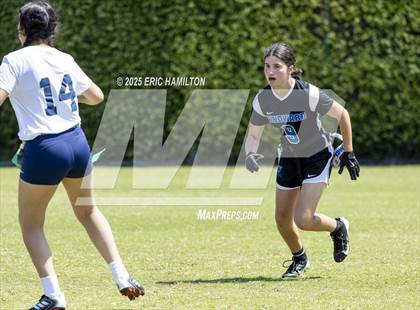 Thumbnail 1 in Chaminade@Windward photogallery.