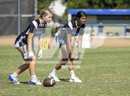 Thumbnail 3 in Chaminade@Windward photogallery.