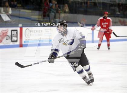 Thumbnail 1 in Anchor Bay @ Utica Eisenhower photogallery.
