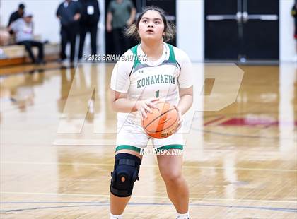 Thumbnail 1 in Konawaena vs South Medford (Iolani Classic Honolulu - Day 1) photogallery.