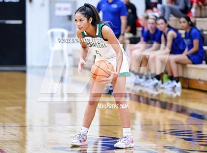 Thumbnail 3 in Konawaena vs South Medford (Iolani Classic Honolulu - Day 1) photogallery.