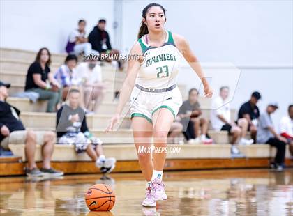 Thumbnail 3 in Konawaena vs South Medford (Iolani Classic Honolulu - Day 1) photogallery.