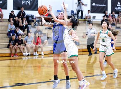 Thumbnail 2 in Konawaena vs South Medford (Iolani Classic Honolulu - Day 1) photogallery.