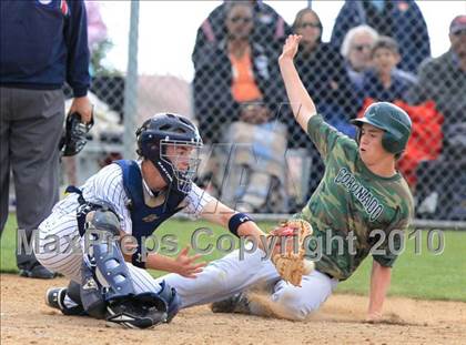 Thumbnail 1 in Palisades vs. Coronado photogallery.